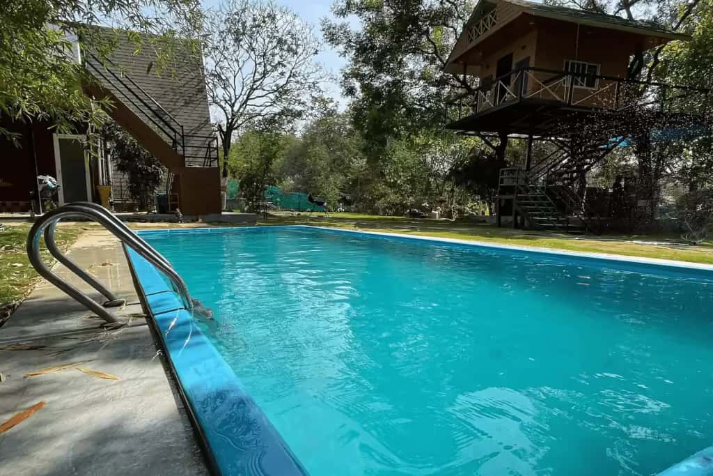 Green Lakes farmland common area